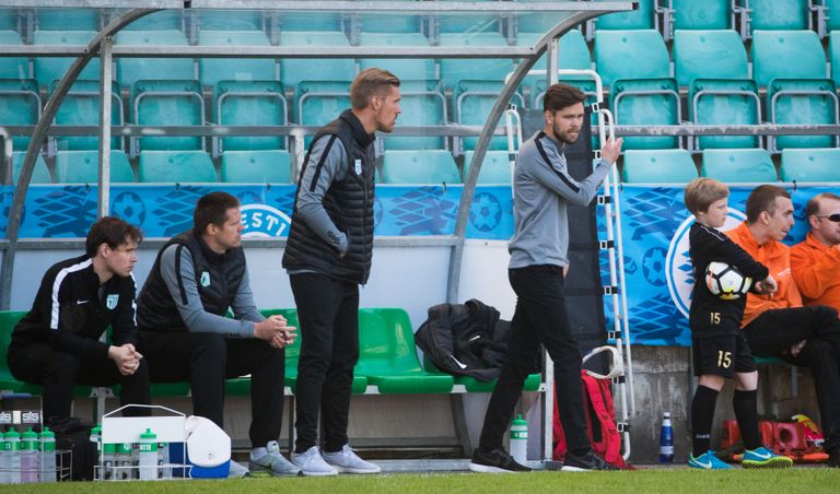 FC Flora peatreener Jürgen Henn (paremal) pole sel hooajal suutnud meeskonda kordagi FCI Levadia või Nõmme Kalju vastu võidule juhtida. Katseid on olnud viis.