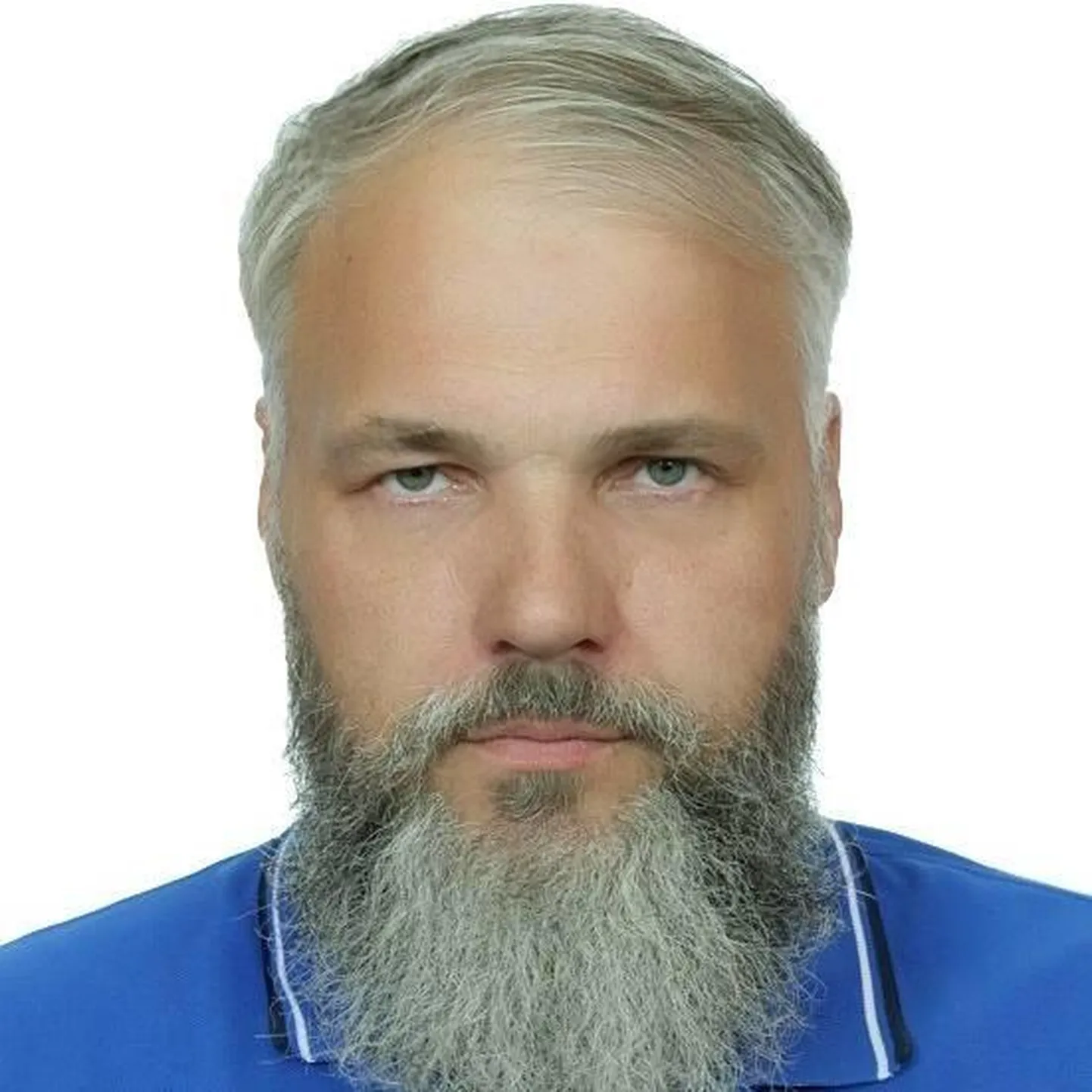 Viljandimaalt pärit Rudo Puks elab Kiievi lähedal ökokülas.