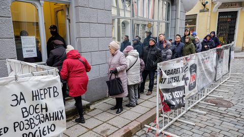 Надо ли наказывать тех, кто в Эстонии проголосовал за Путина? Депутаты Рийгикогу комментируют итоги голосования в посольстве РФ