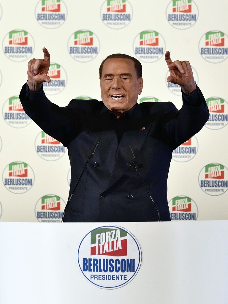 Itaalia endine peaminister Silvio Berlusconi 2018 pidamas Milanos kõnet.