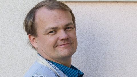 KUKU ⟩ Renee Meriste: mind lausa häirib, et presidendiametit käiakse mööda küla pakkumas