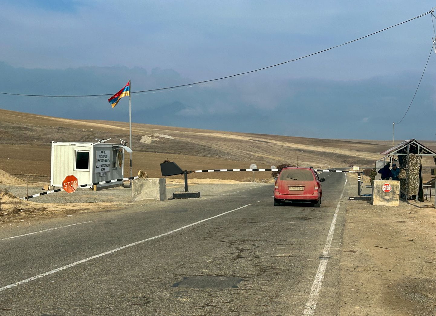 Armeenia. Latšini koridor.