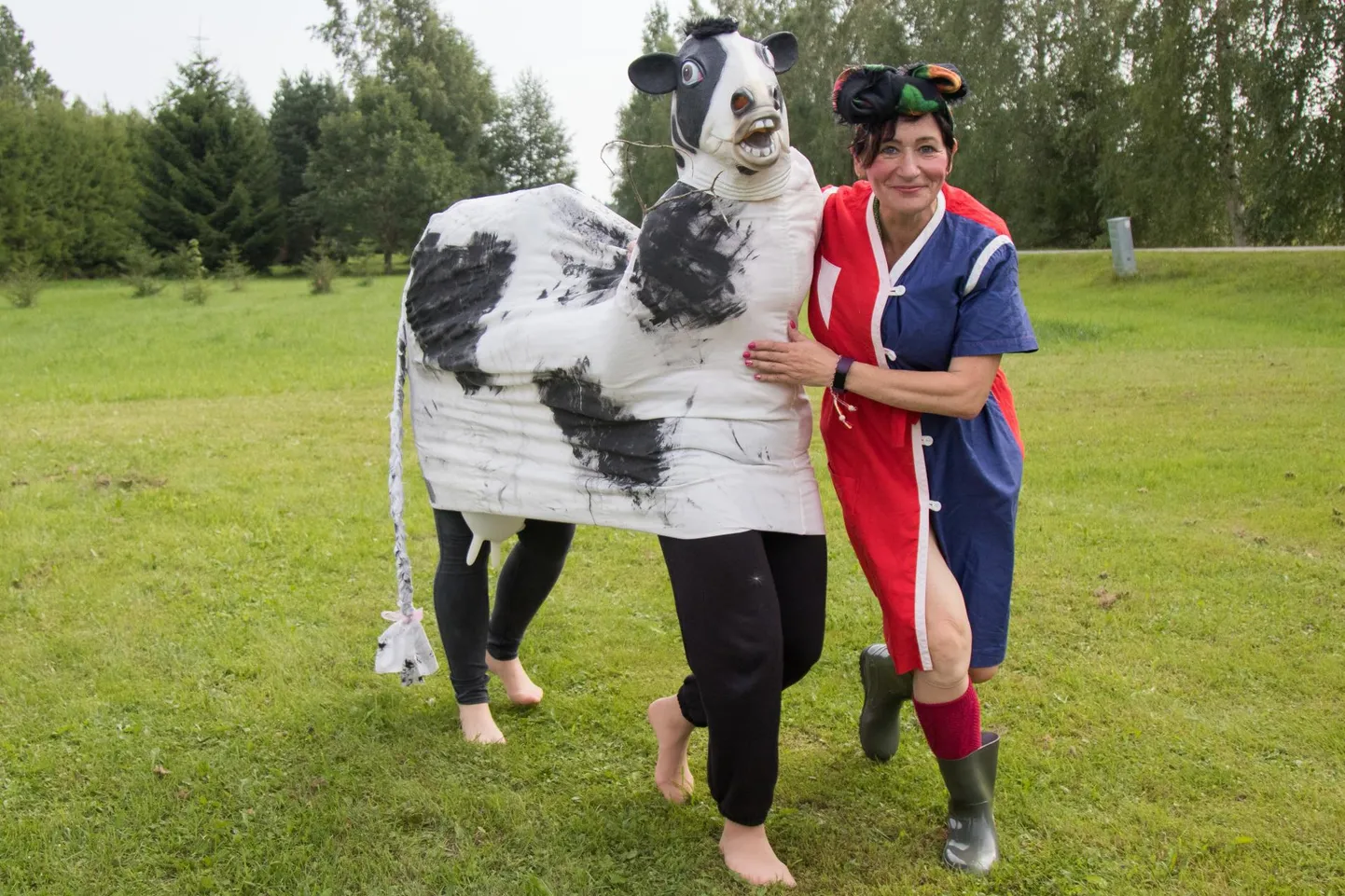 Pika traditsiooniga külateatrite festivalil on nähtud ka neljajalgseid tegelasi. Festival saab teoks 15. korda.