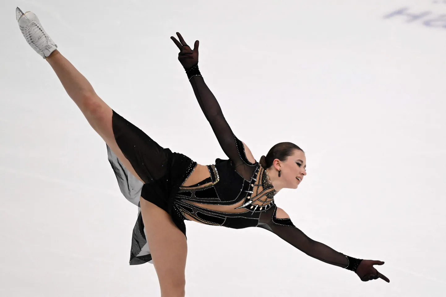 Kamila Valijeva