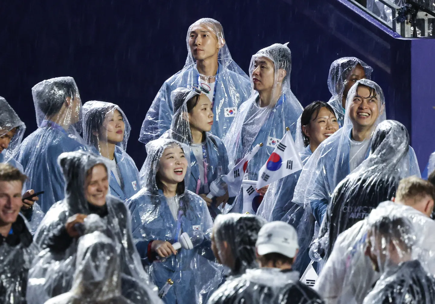 Lõuna-Korea delegatsioon Pariisi olümpiamängude avatseremoonial.