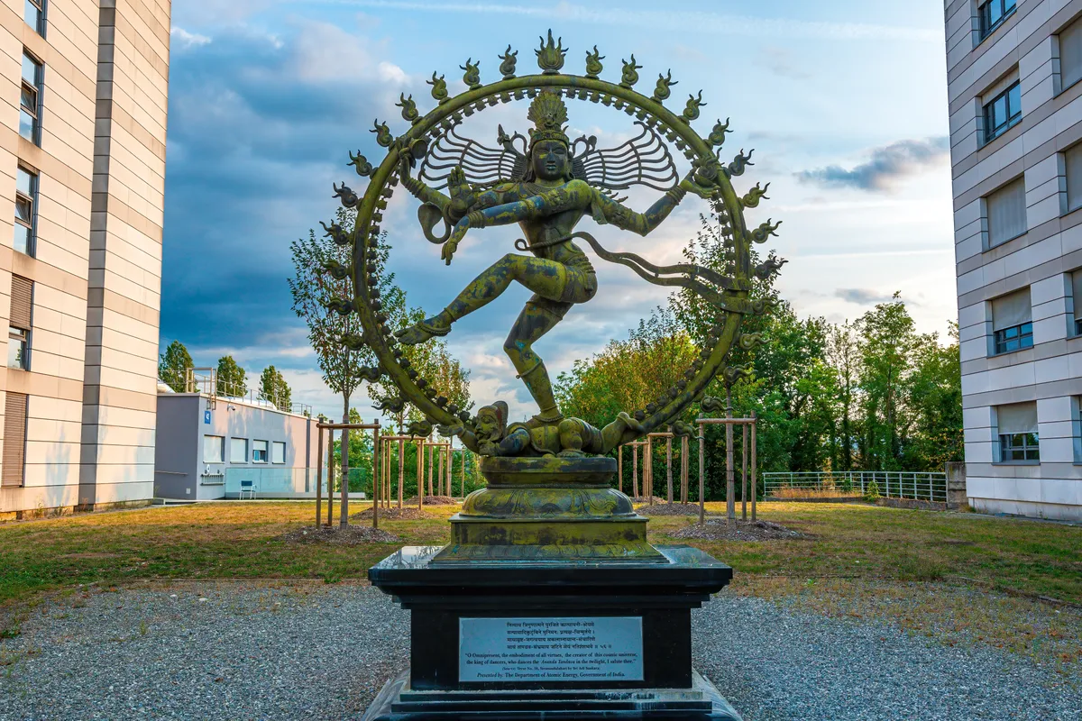 Nataraja CERN-i ees.