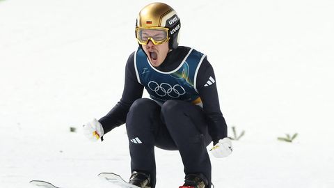 Tramplīnlēkšanā ar slēpēm pārsteidzoši rezultāti, olimpisko zeltu negaidīti izcīna Raimunds