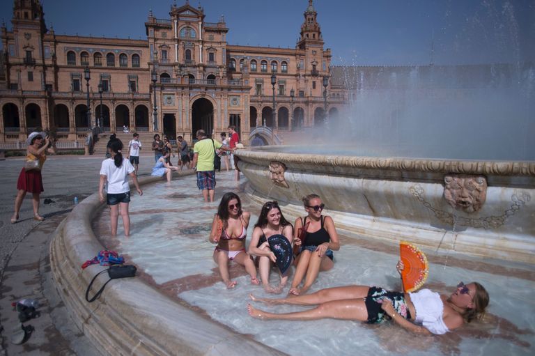 Hispaania kuumalaine sunnib jahedust ja vett otsima