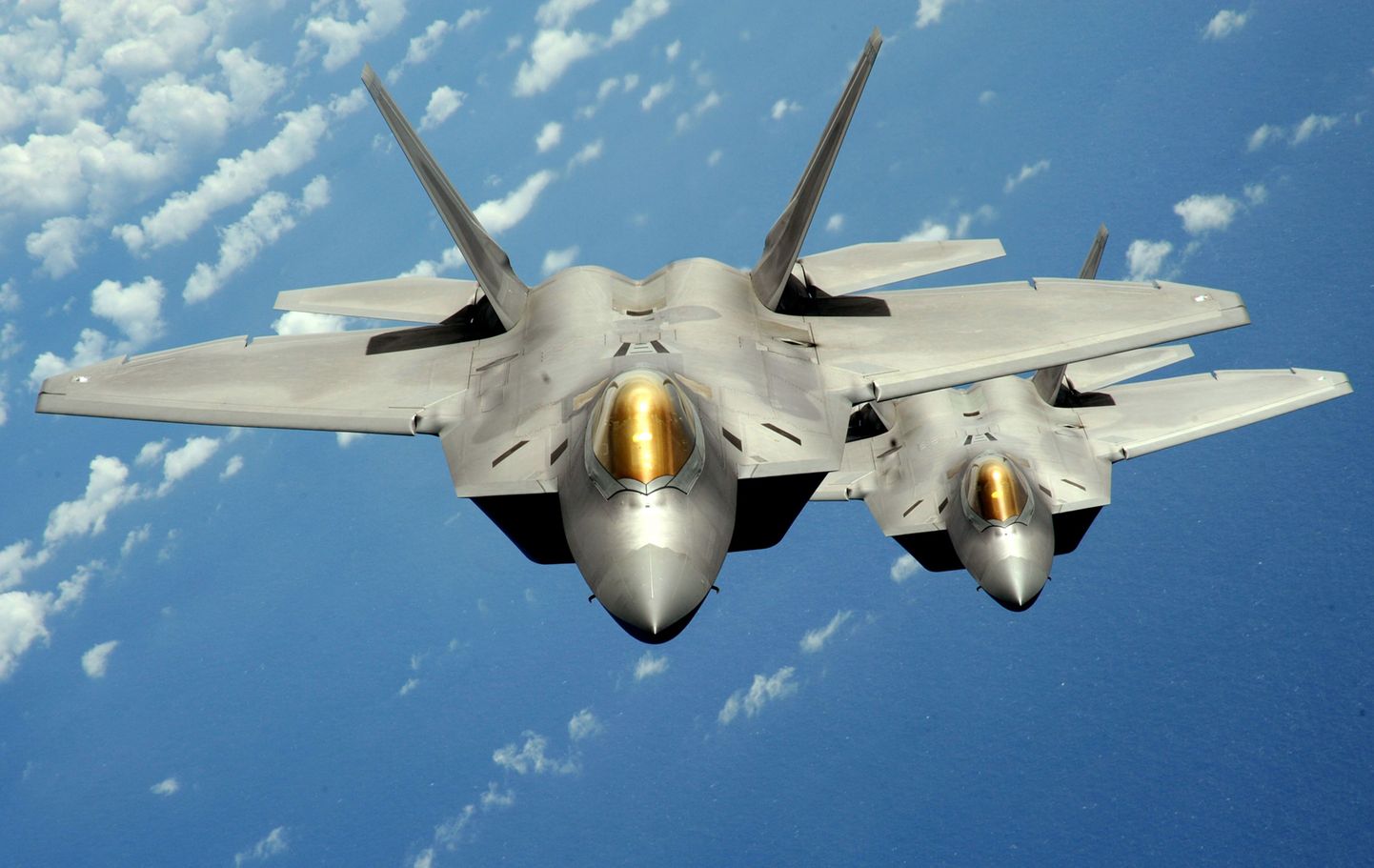 USA õhuvägede F-22 Raptor-tüüpi hävitajad.