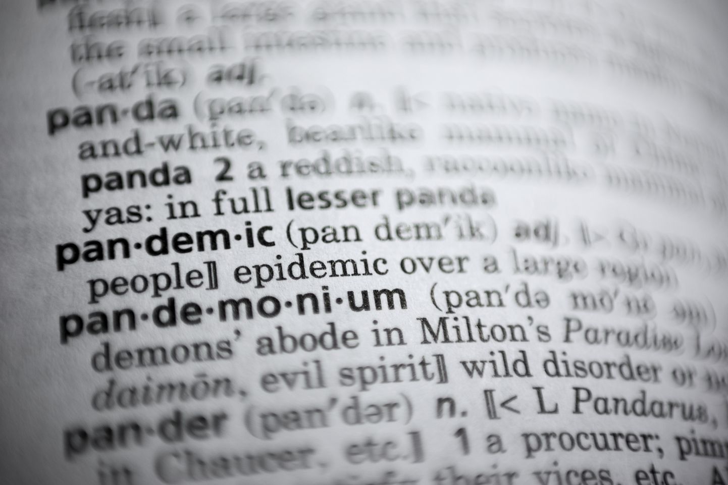 Merriam-Webster valis 2020 aasta sõnaks “pandemic”.
