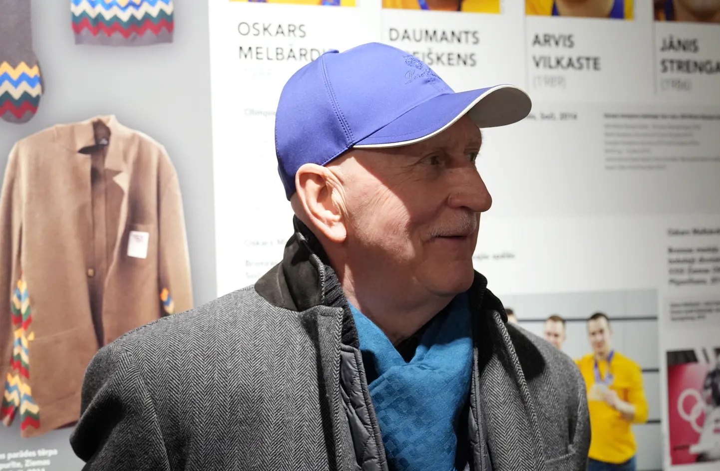 Latvijas hokeja veterāns Helmuts Balderis piedalās Latvijas un ārzemju hokeja kolekcionāru relikviju izstādes atklāšanas pasākumā Latvijas Sporta muzejā.