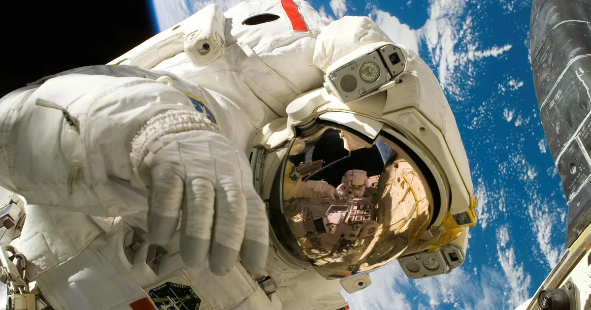 O lume nouă ⟩ Astronauții de pretutindeni vor putea în curând să-și bea propria urină