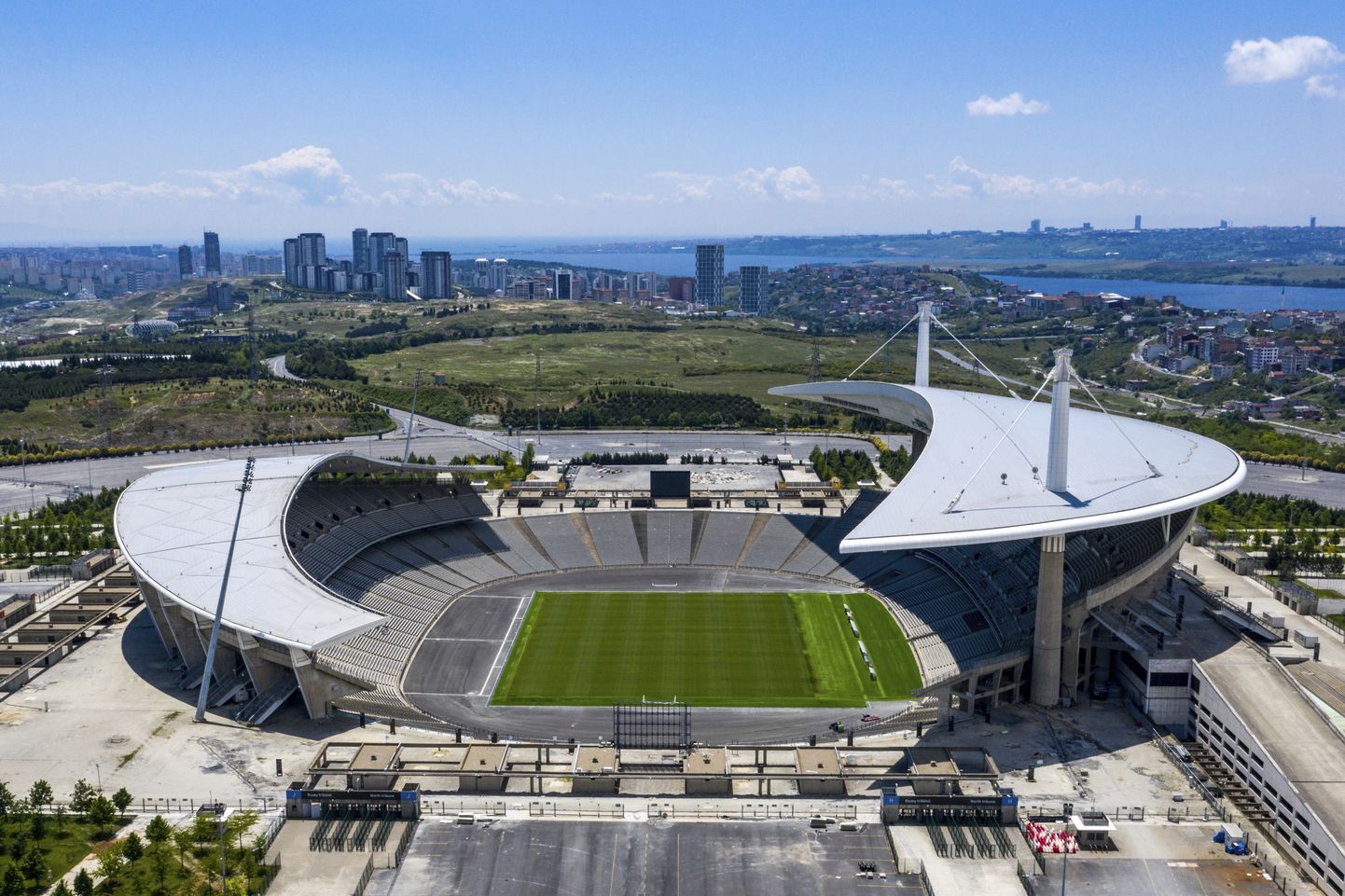 80 000 pealtvaatajat mahutav Istanbuli Atatürki olümpiastaadion on 2027. aasta Euroopa mängude tulipunktiks.