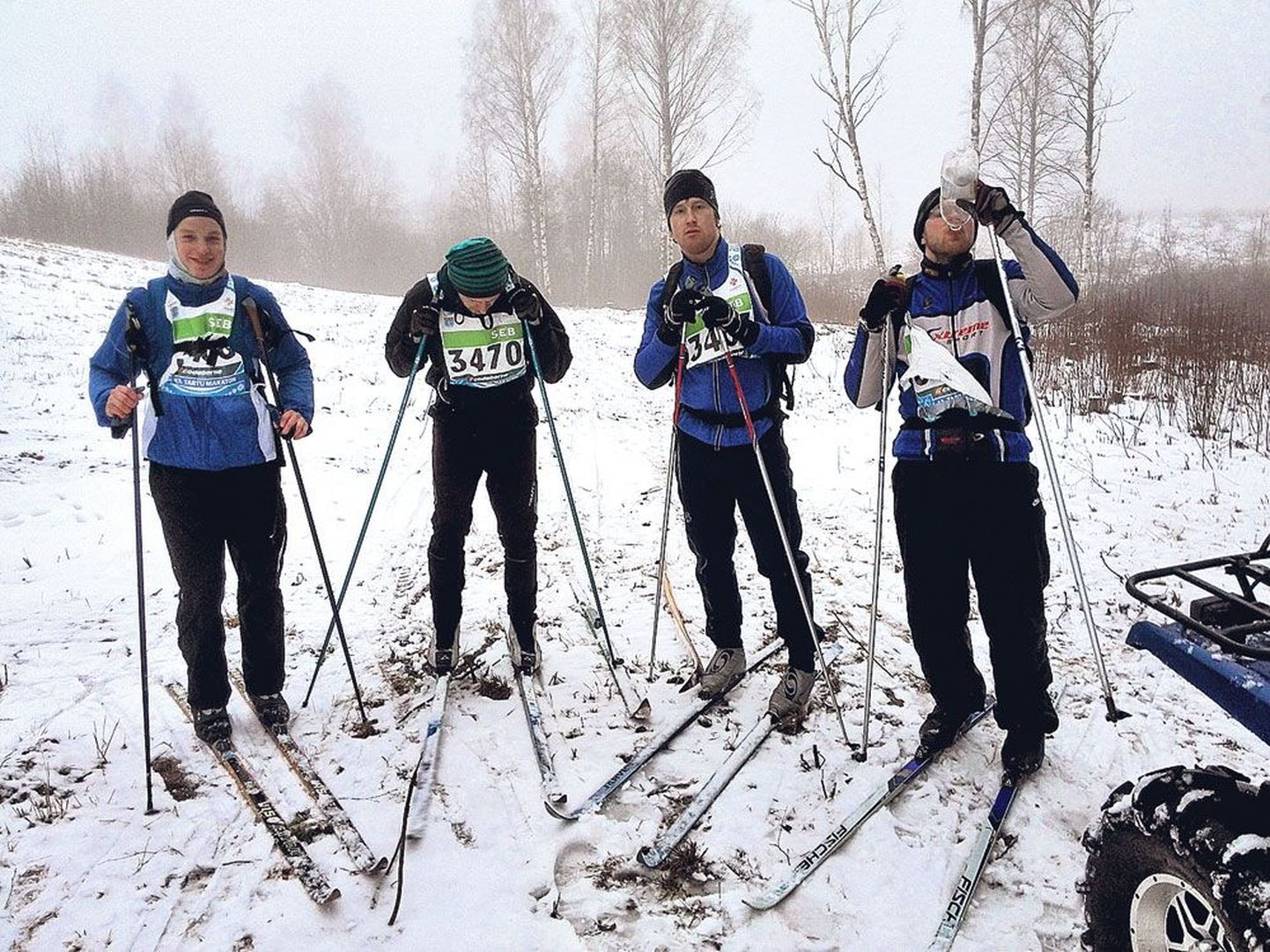Pool maratoni läbitud. Jaan Jänes (vasakult), Kaupo Karja, Jürgo Väli ja Kenneth Koosma.