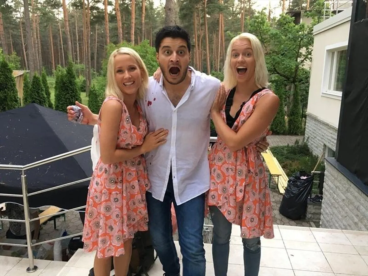 Filmis on ka paar ohtlikuvõitu stseeni ja nende tegemiseks leiti Saara Kadakule kehadublant.