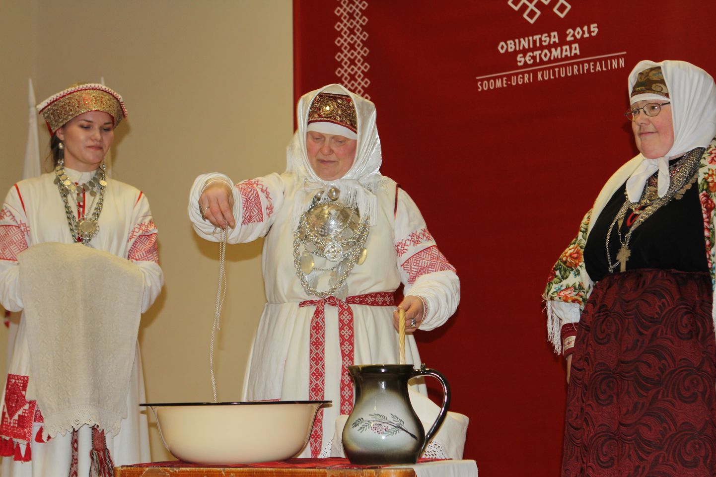 "Soome-ugri kultuuripealinn 2015 -  Setomaa, Obinitsa" avamispidustused talsipühadel Obinitsas