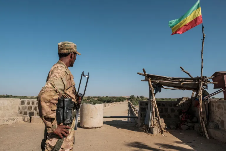 Amhari eriüksuslane Etioopia-Eritrea piiril.
