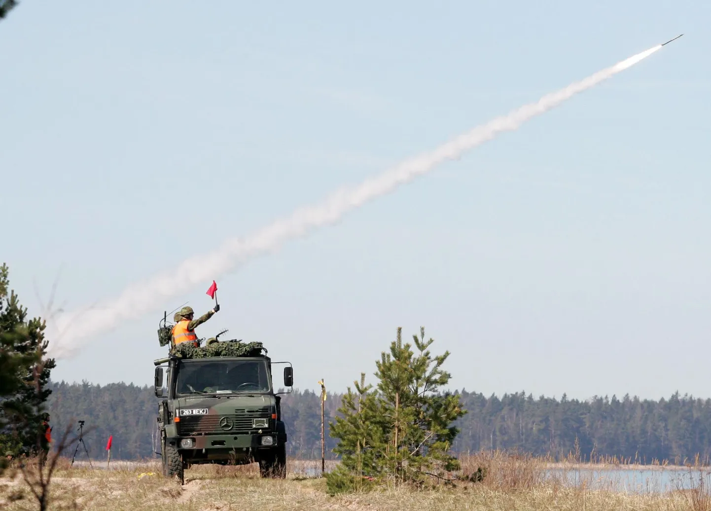 Õhutõrjepataljoni raketipatarei õppelaskmine Rutja rannas.
















am/FOTO ARVET MÄGI/VIRUMAA TEATAJA