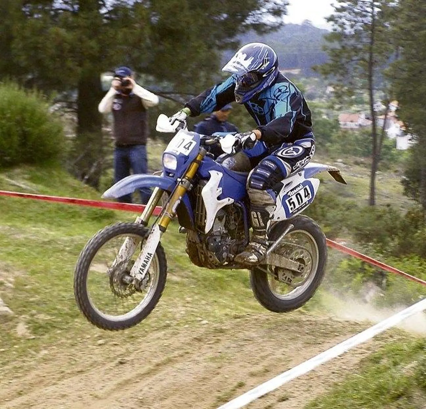 Paikuse motoklubi enduuroäss Toivo Nikopensius pani seenioride klassis taas oma paremuse veenva ülekaaluga maksma.