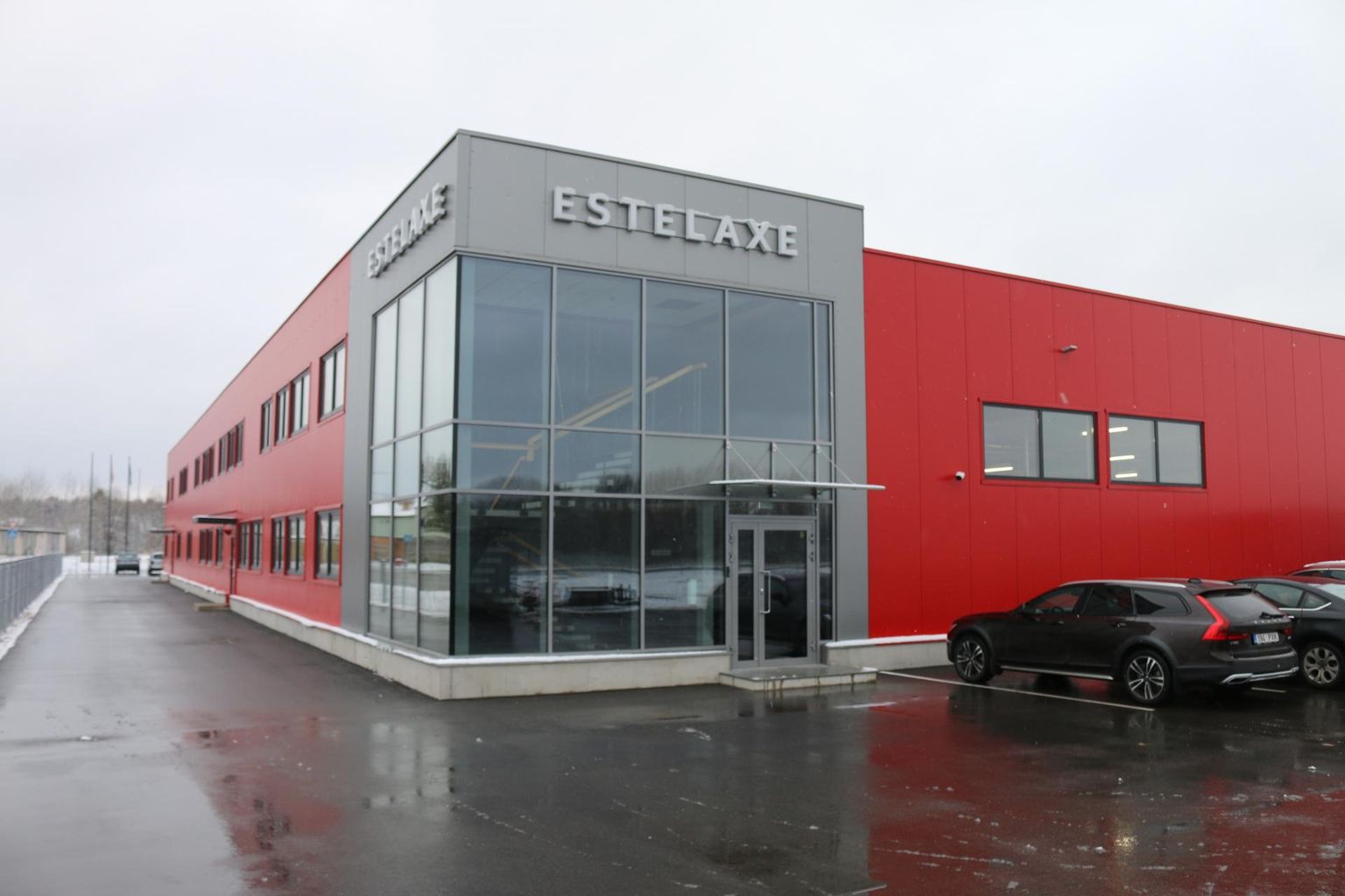 Võrumaalt toetati osaühingut Estelaxe, pildil ettevõtte uus tootmishoone.