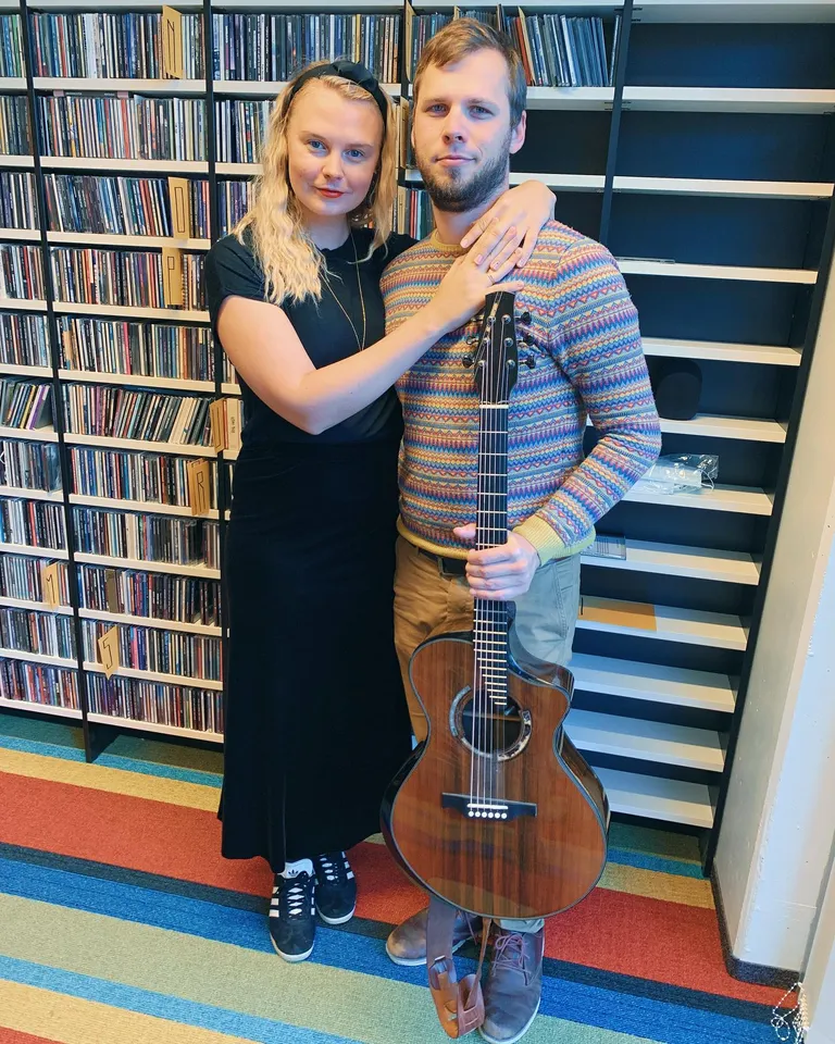 Adeele ja Jaan Jaago raadio Elmar stuudios