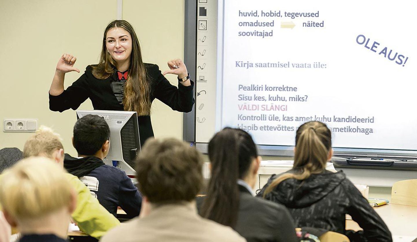 Ise noorte töötute hulka kuulunud Karin Pulst õpetab nüüd koolilapsi tööd otsima.