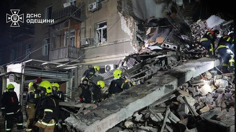 Vene õhurünnakus said Odessas kahjustada taristuobjekt ja ärikeskus