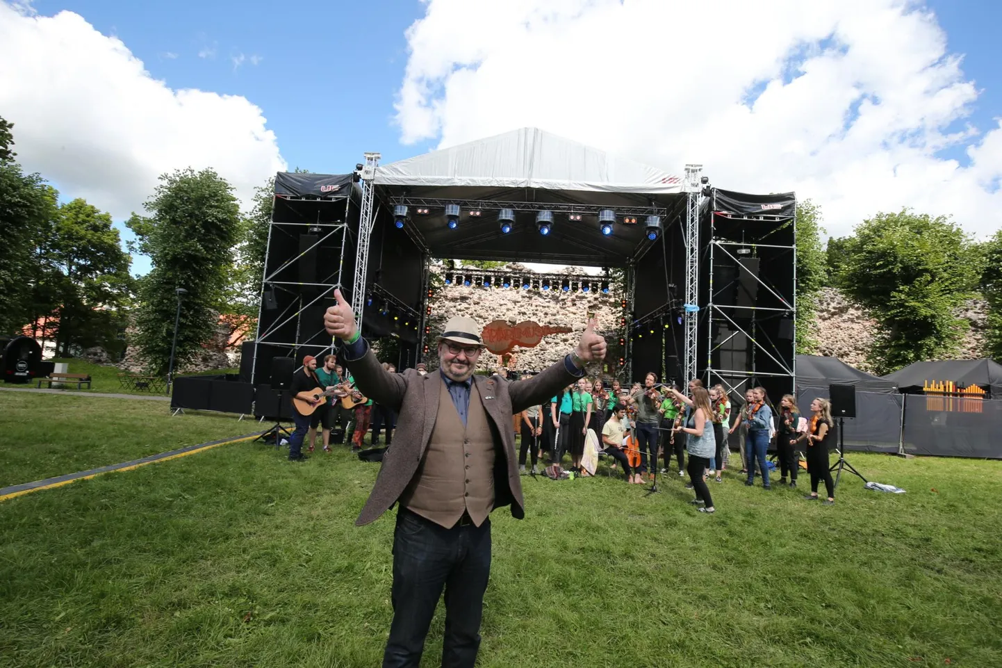 Lossimäed, folkmuusika, Ando Kiviberg – peaaegu folk.