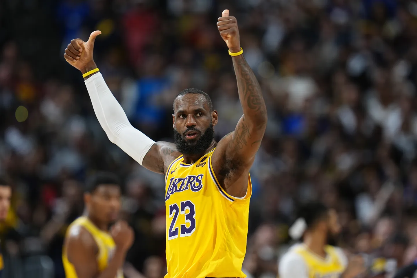 Losandželosas ''Lakers'' zvaigzne Lebrons Džeimss