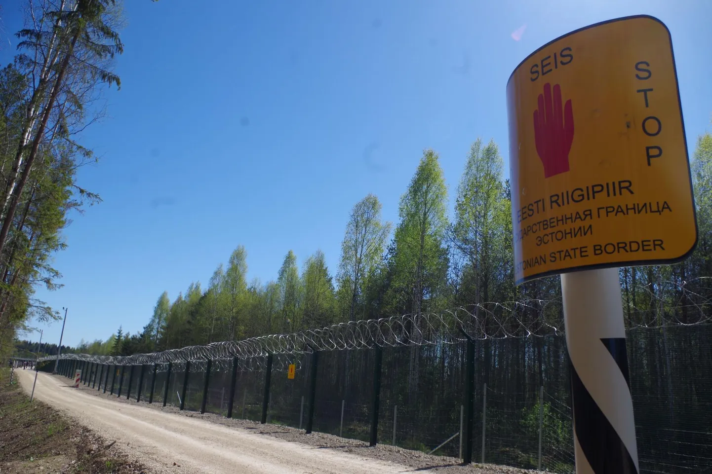 Idapiirist on praeguseks valmis ehitatud katselõigud. Riigikontrolli hinnangul peaks enne sel viisil jätkamist arutama, kas sama tulemuse annaks ka odavamad lahendused.