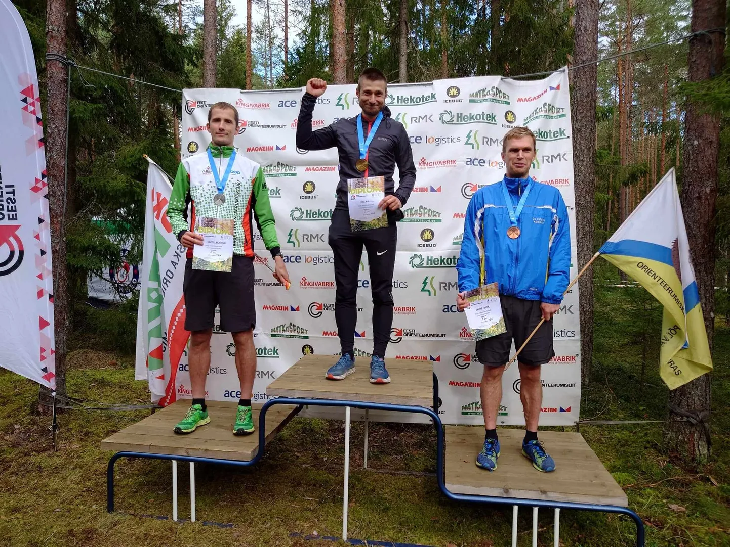 Meeste esikolmik (vasakult): 2. koht Kristo Heinmann, esikoht Timo Sild ja 3. koht Sander Vaher.