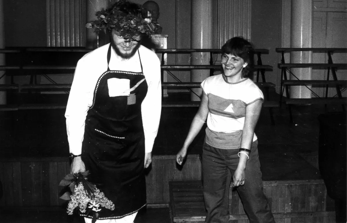 Hans H. Luik koos osakonnakaaslase Margit Mikuga.