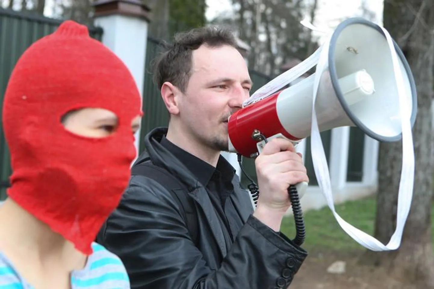 Protestiaktsioon Vene saatkonna juures Vilniuses.