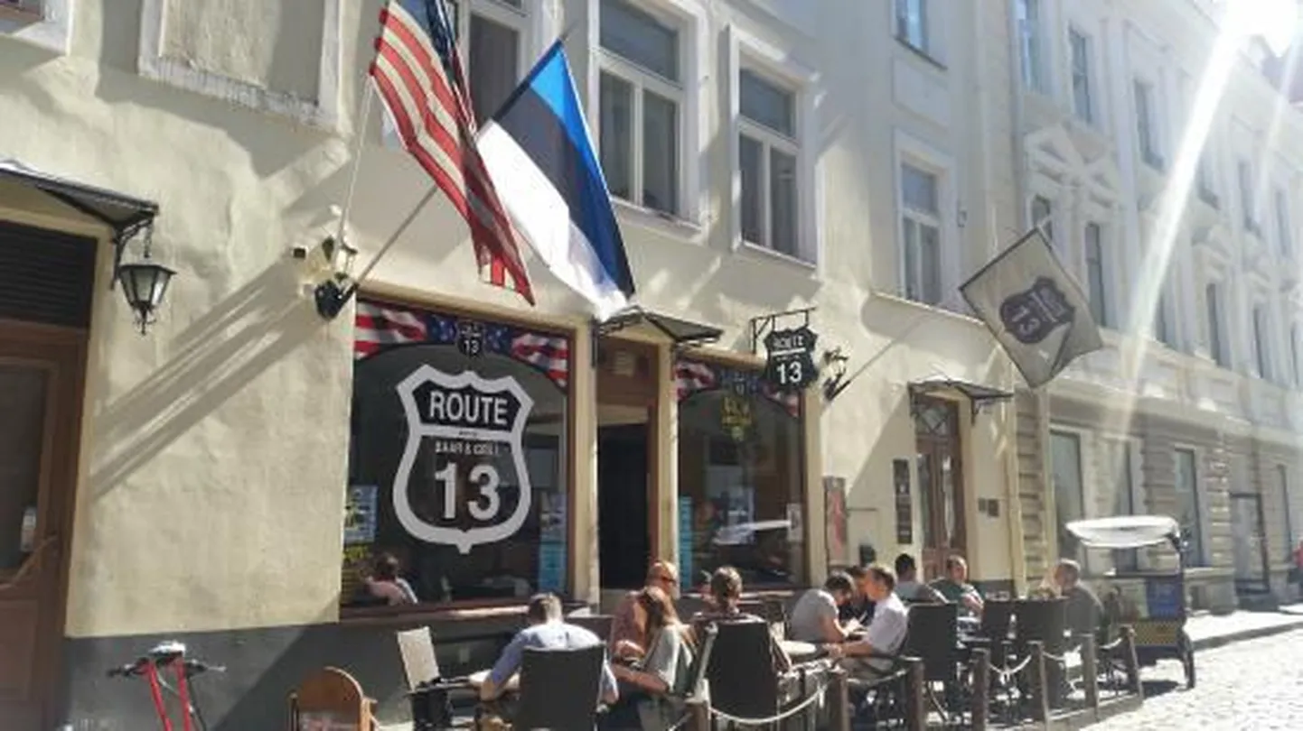 Бар Roude13 в Старом Таллинне.