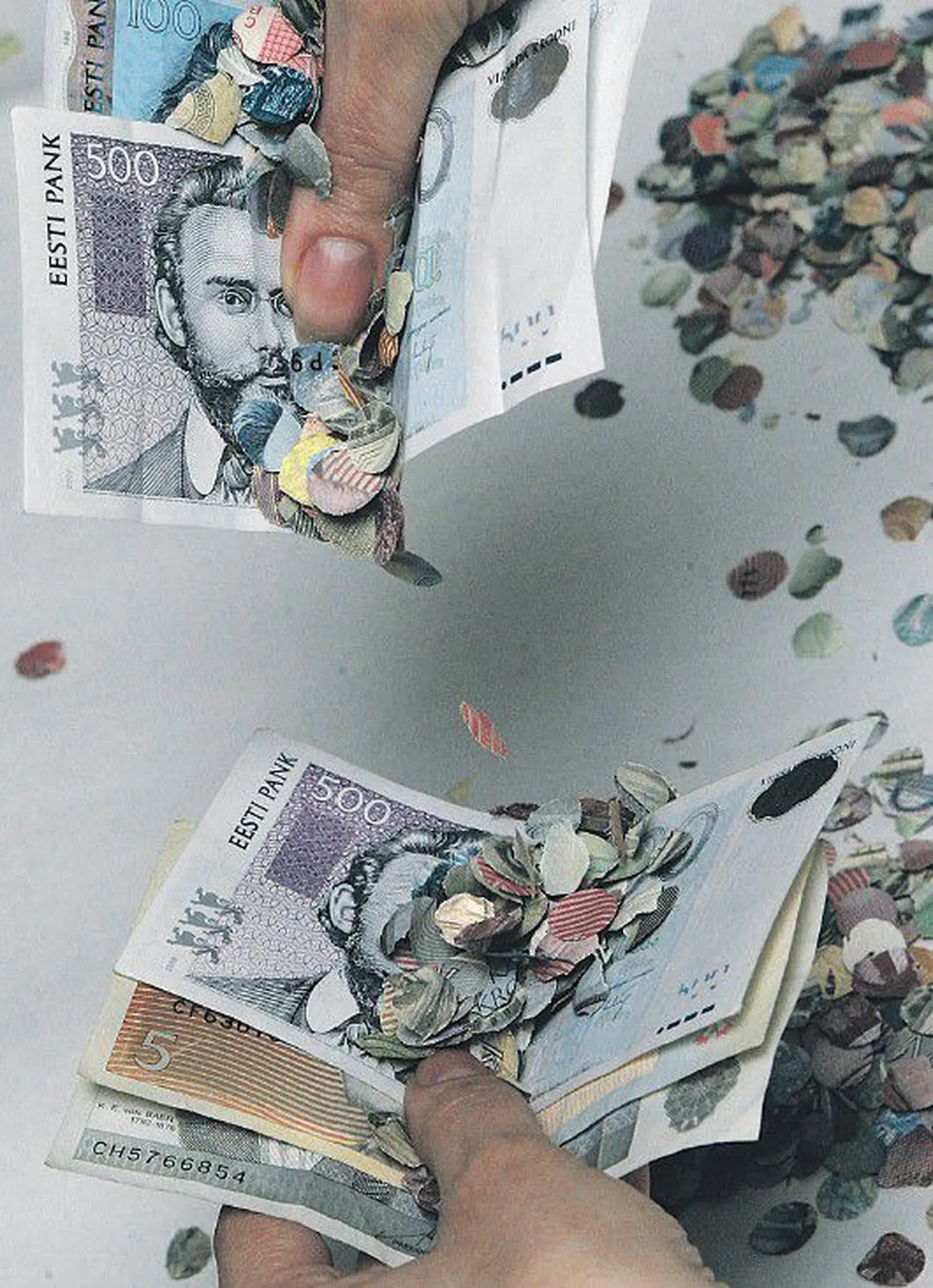 В Банке Эстонии принято измельчать и утилизировать большую часть не соответствующих требованиям качества кроновых купюр. После перехода на евро Центробанк уничтожит почти все изъятые из обращения кроны и сохранит лишь небольшую часть банкнот.