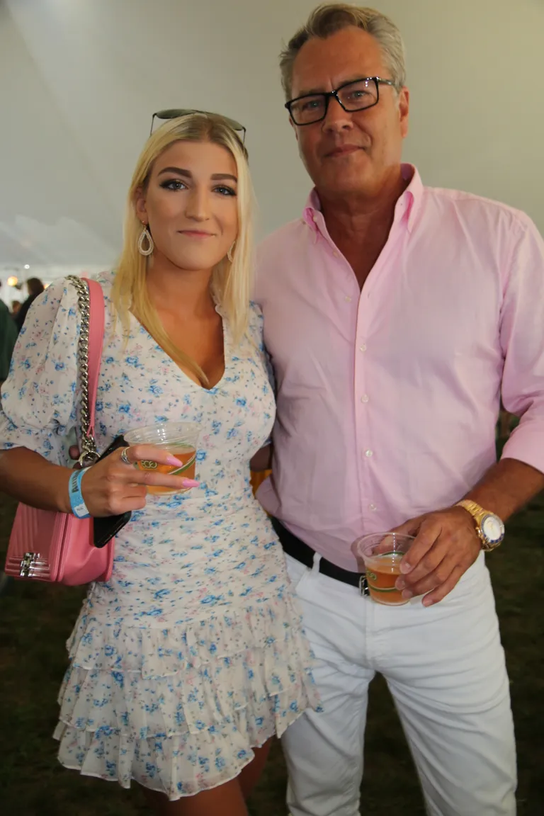 Peter Cook ja Alba Jancou 2019. aastal.