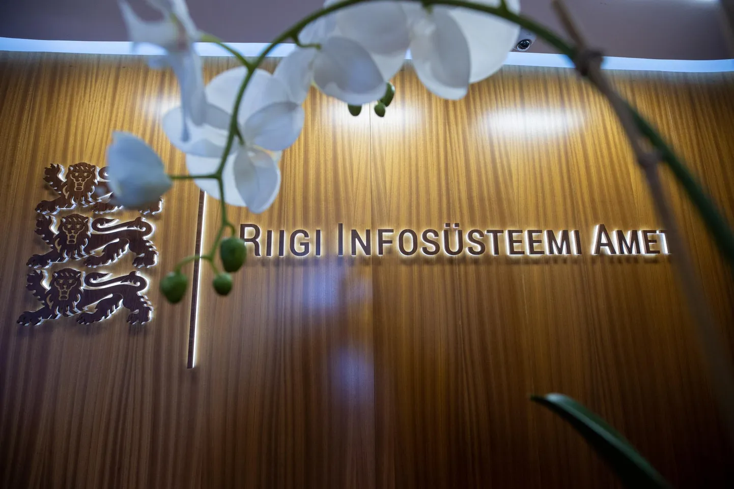 Riigi infosüsteemi amet andis kasutajatele otsusest sulgeda nimelised @eesti.ee lõpuga e-posti aadressid teada tänavu mai alguses.