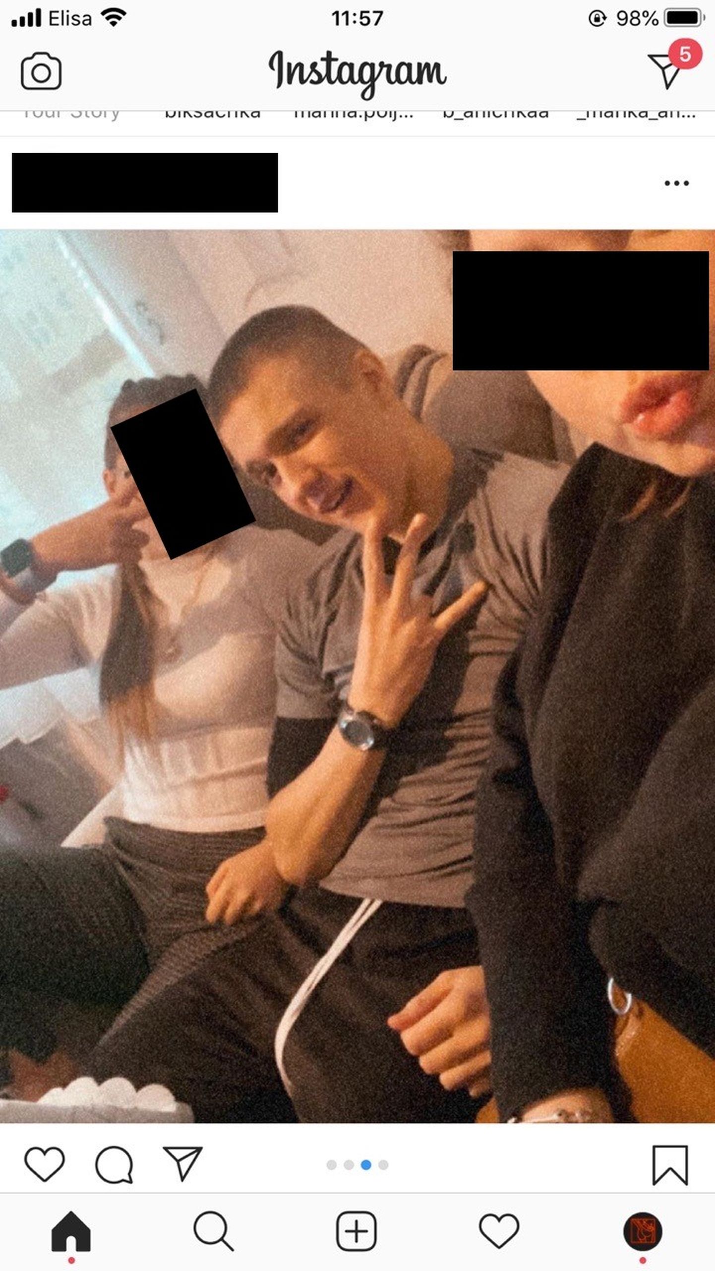 Tüdruku tapmise eest 16 aastaks vangi mõistetud Artjom Dronikov poseeris 14. jaanuaril Instagramis oma kodus.