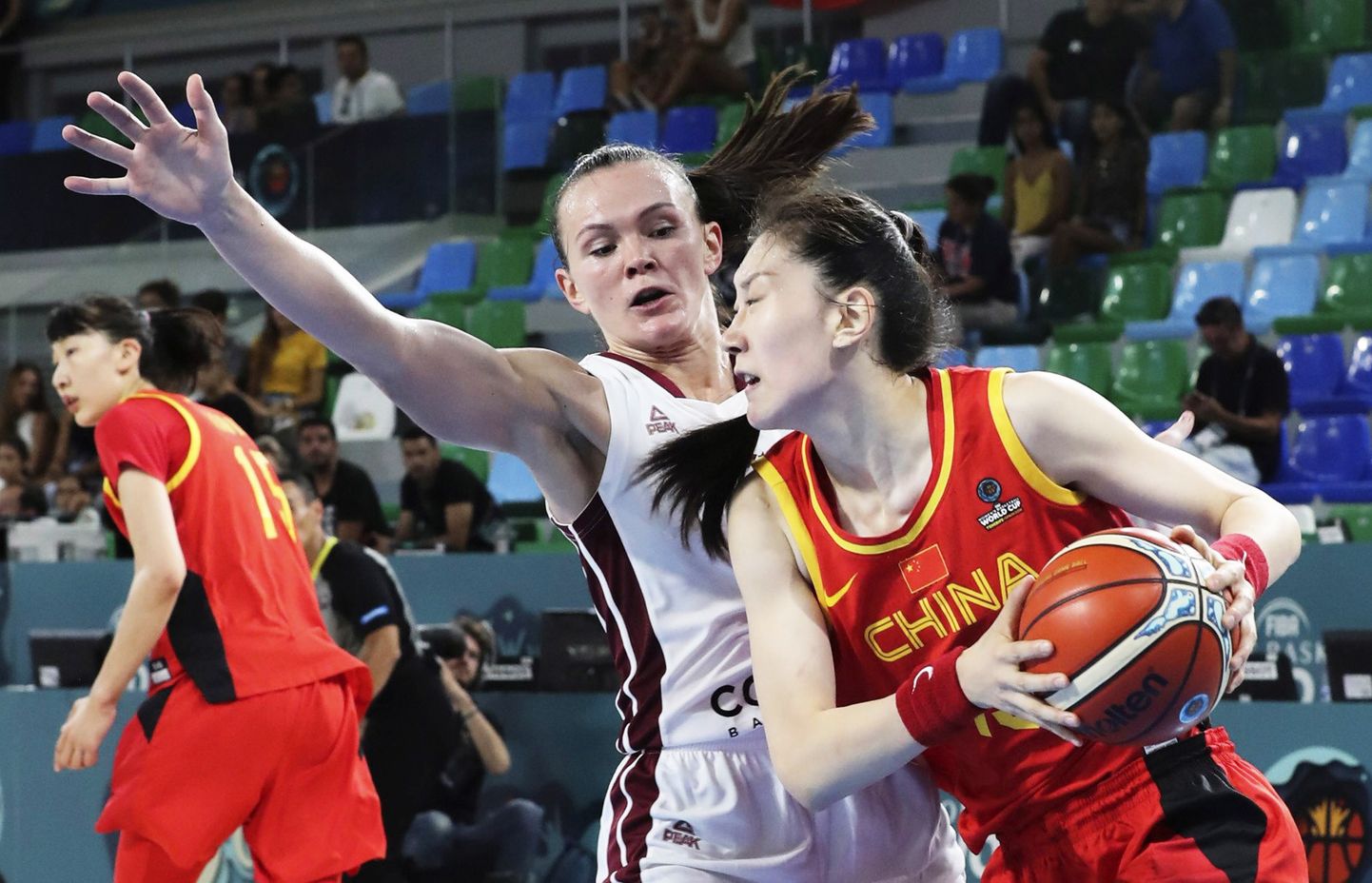 Anete Šteinberga cīņā pret Ķīnas sieviešu basketbola izlasi