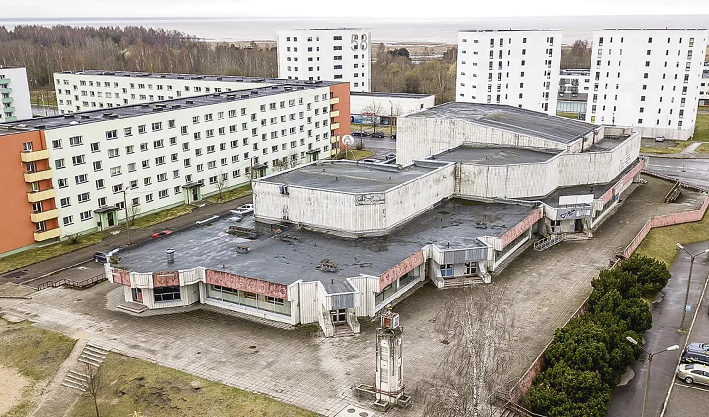 Mai keskus on kui monument kakskümmend aastat kestnud otsustamatusele, mille põhjustas vigane rendileping.