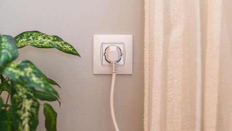 "Ignitis Latvija" ar četriem tarifu plāniem sāk elektroenerģijas tirdzniecību mājsaimniecībām