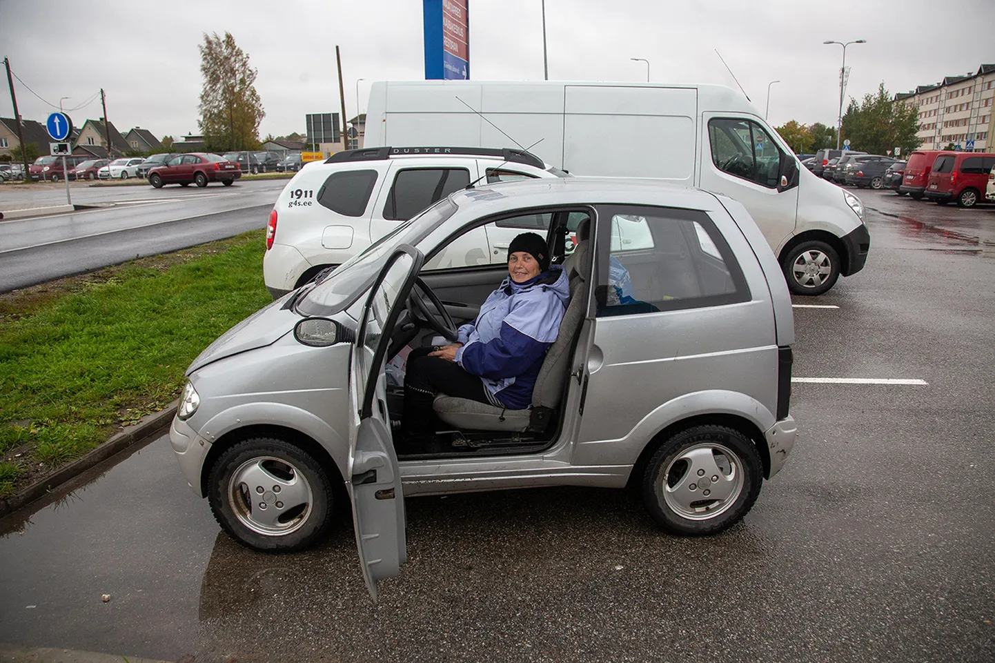 Mopeedauto omanik Loore Sammul.