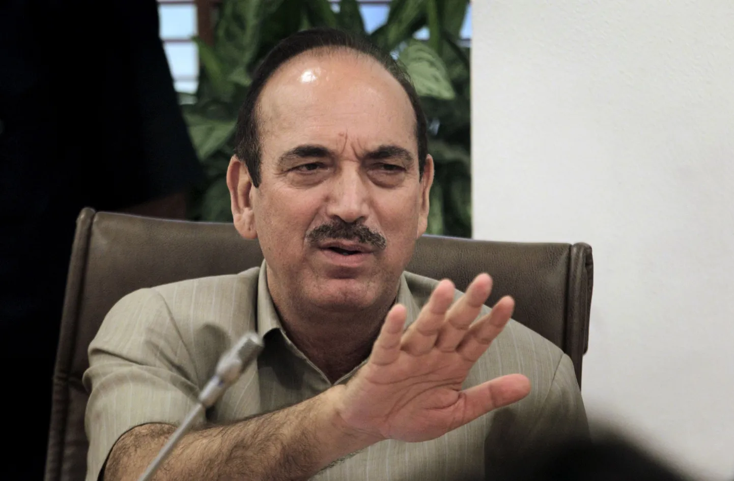 India tervishoiuminister Ghulam Nabi Azad