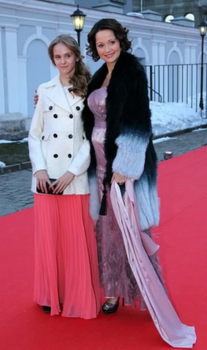 алика смехова с сыном 