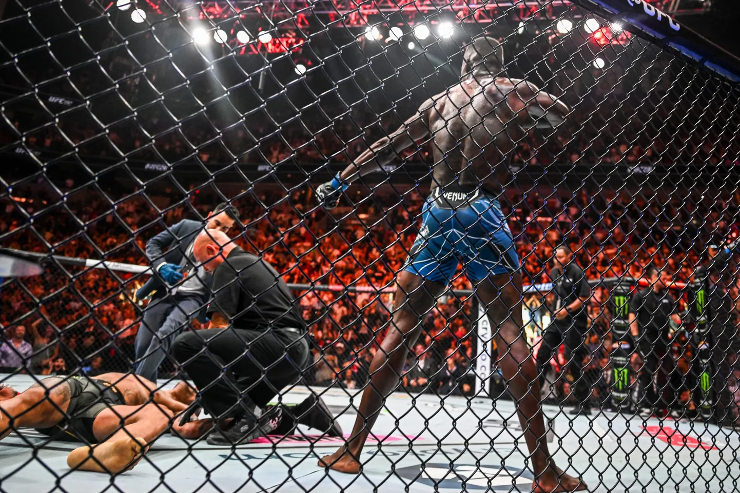 MMA. Pilt on illustratiivne.