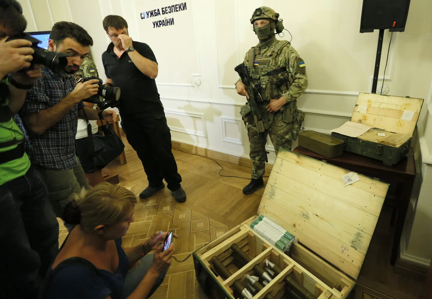 Ukraina julgeolekuteenistus teatas kolmapäeval, et pidas kinni Vene armee majori, kes vedas riigi idaosa separatistidele lõhkeainet.