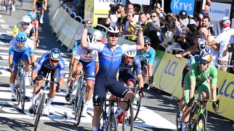 Tour de France: Belgia superstaar haaras liidrisärgi, debütant noppis etapivõidu