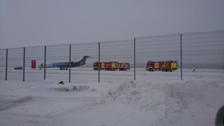 Täna hommikul peatati Varssavisse startinud lennuk tehnilise rikke tõttu.