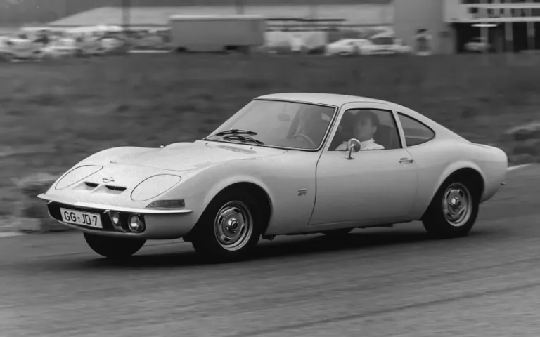 Opel GT