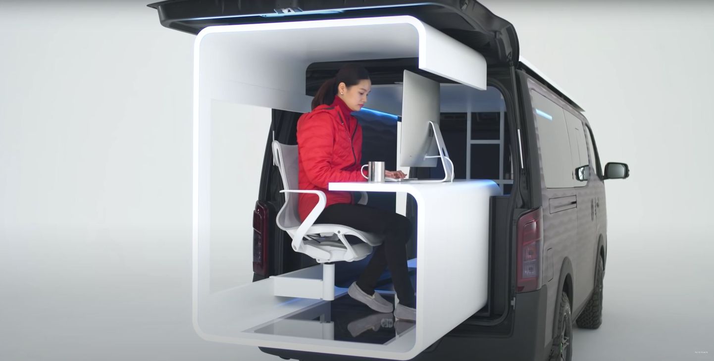 Nissani uus kompaktne minikaubik toimib suurepäraselt kontorina.